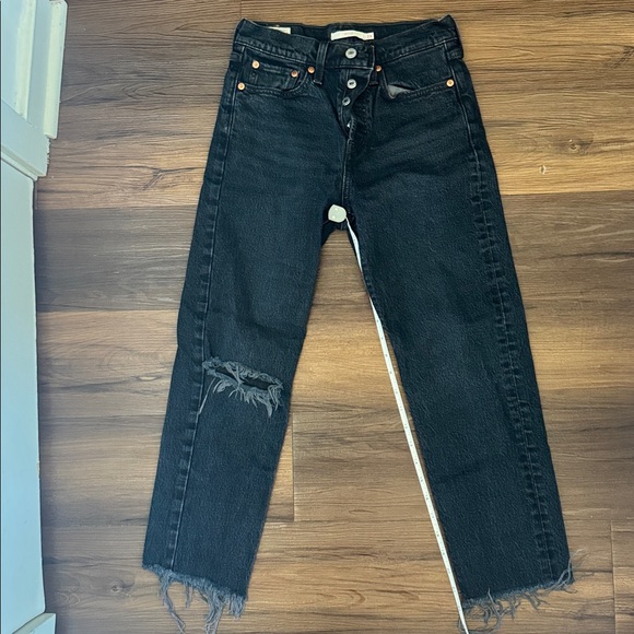 Levi’s - Wedgie, Distressed Black Jeans, 24 - Picture 5 of 7